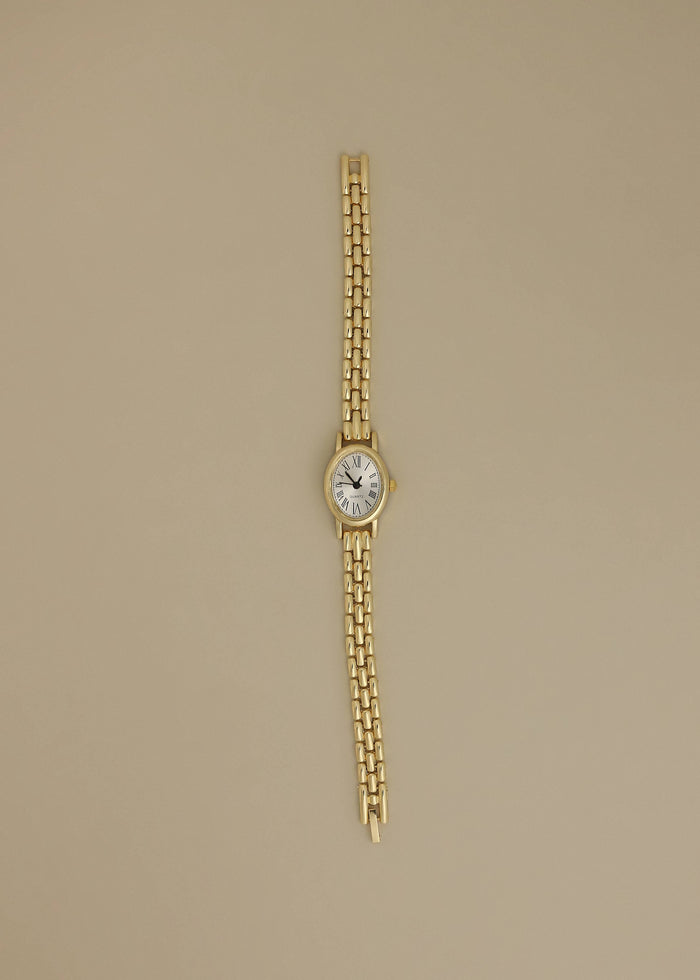 Vintage Quartz Oval Watch