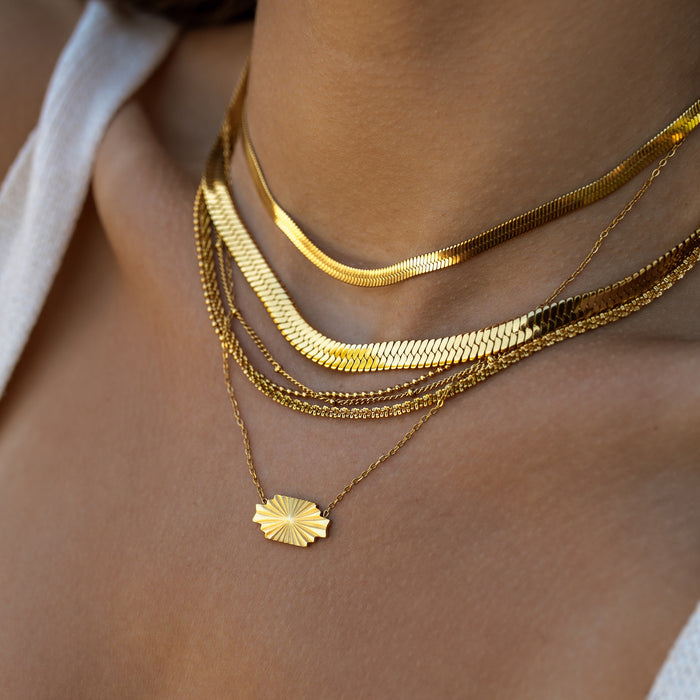 Weekender Necklace Gold