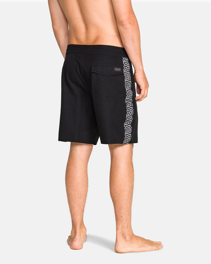 Yewster Loose Stoney 18" Boardshort - Black